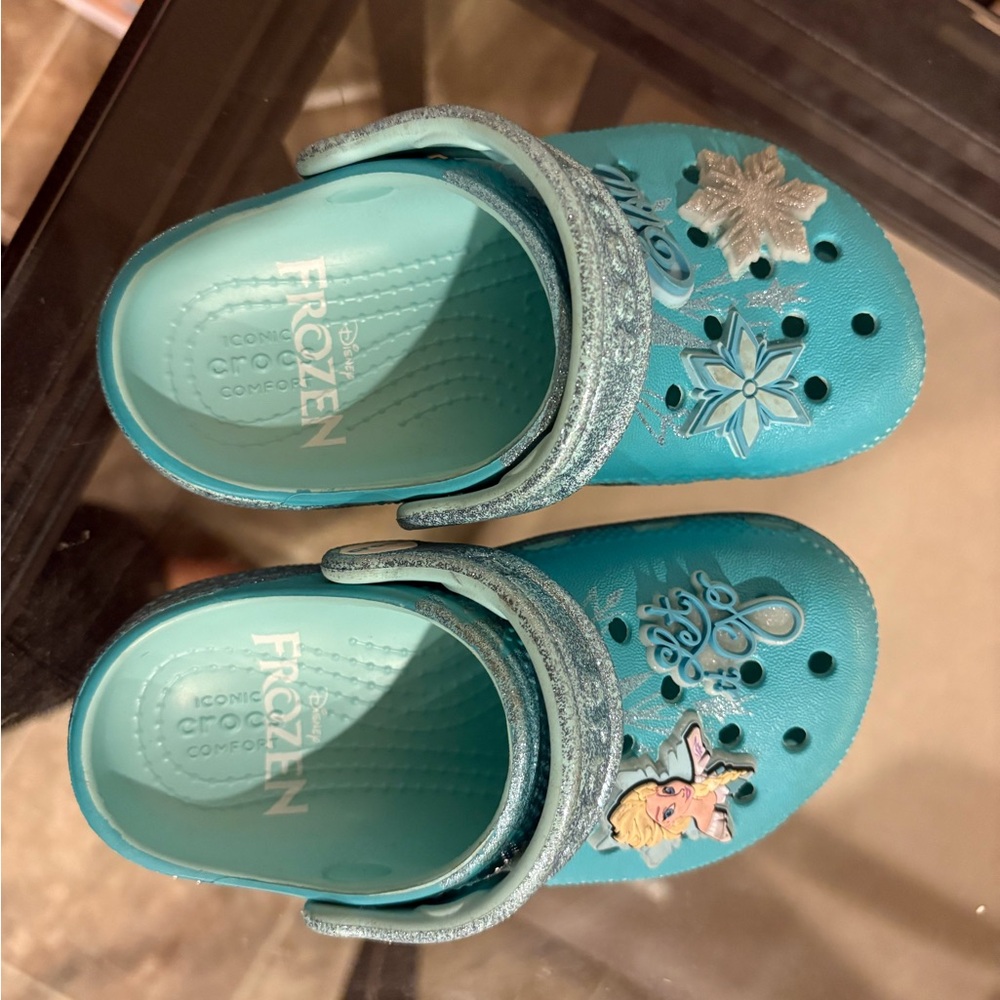 Frozen Elsa Crocs